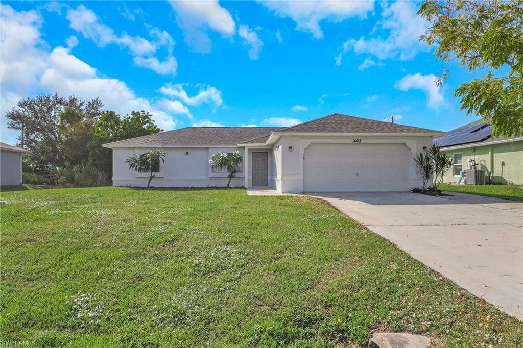 1402 3rd Ave, Cape Coral, FL 33909-2