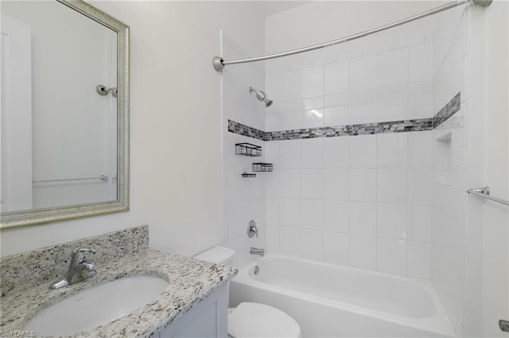 16061 Starglazer Pl, Bonita Springs, FL 34135-13