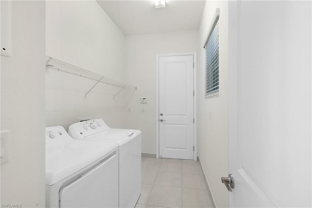 16061 Starglazer Pl, Bonita Springs, FL 34135-15