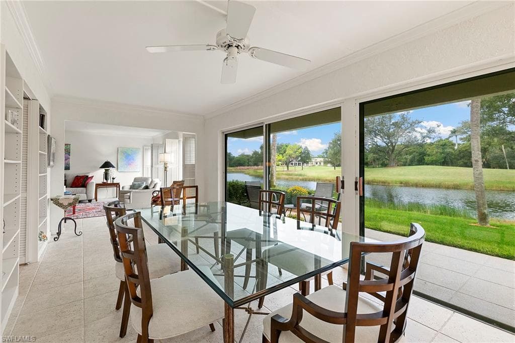 112 Wilderness Dr 123, Naples, FL 34105-5