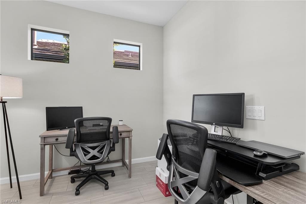 2191 Yellowfin Cir, Naples, FL 34114-20