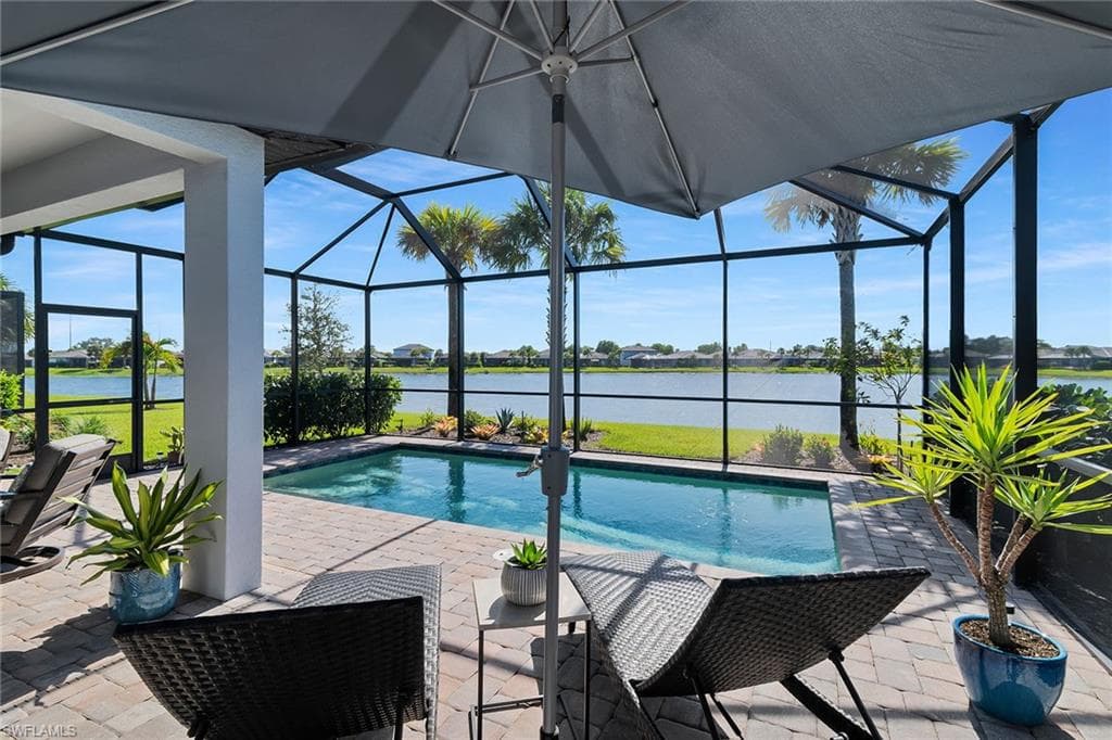 2191 Yellowfin Cir, Naples, FL 34114-25