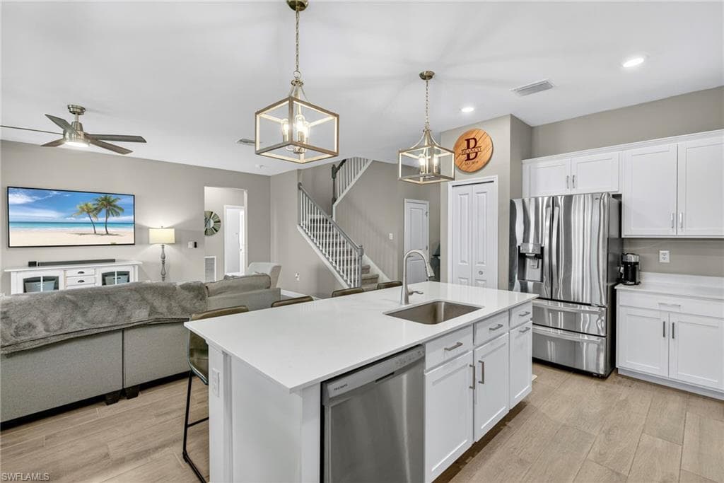 13826 Hunter Oak Dr, Fort Myers, FL 33913-10