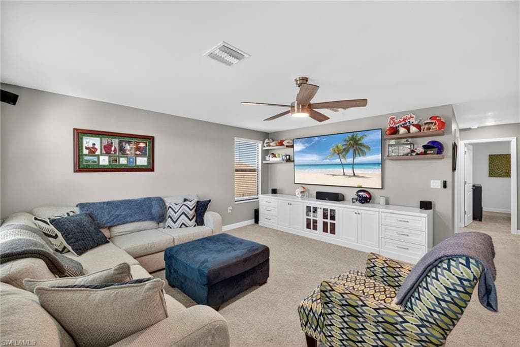 13826 Hunter Oak Dr, Fort Myers, FL 33913-14