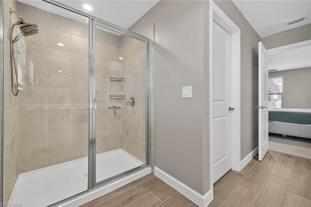 13826 Hunter Oak Dr, Fort Myers, FL 33913-21