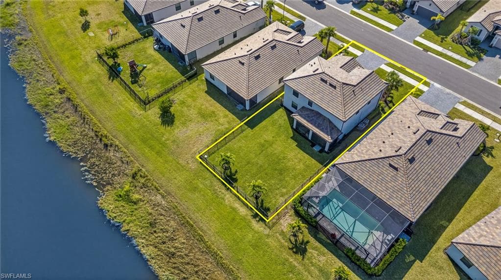 13826 Hunter Oak Dr, Fort Myers, FL 33913-38