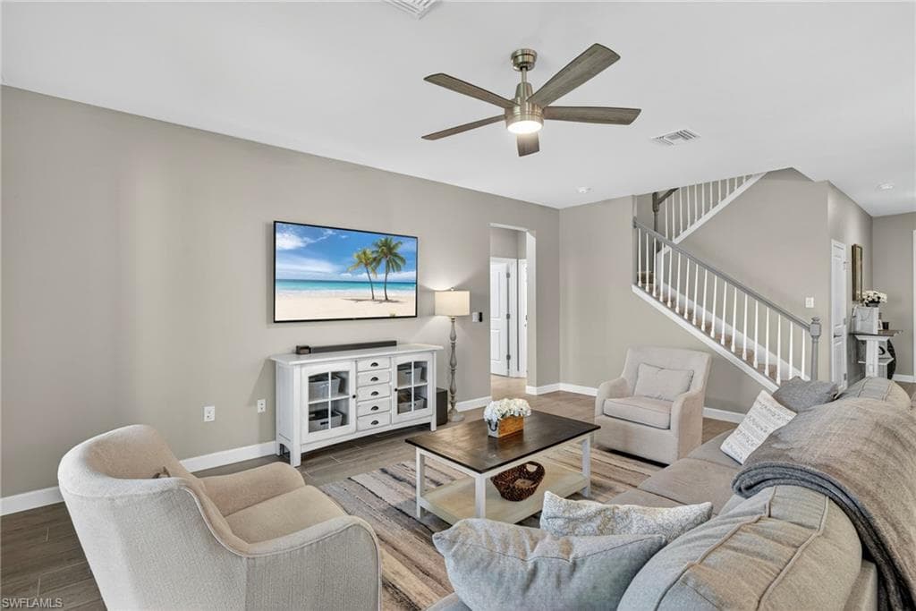 13826 Hunter Oak Dr, Fort Myers, FL 33913-3