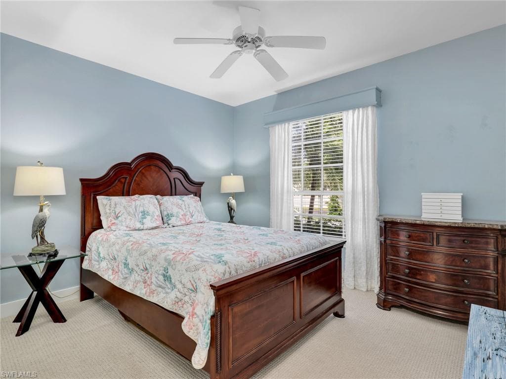 651 Wiggins Lake Dr 101, Naples, FL 34110-27