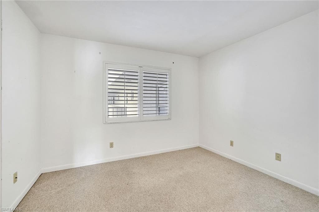 710 Elkcam Cir 204, Marco Island, FL 34145-12