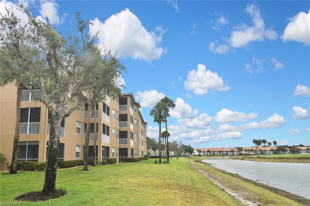3830 Sawgrass Way 2946, Naples, FL 34112-43