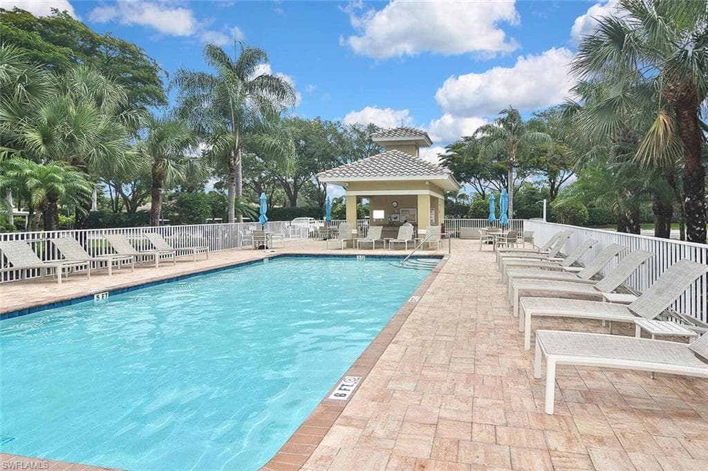 3830 Sawgrass Way 2946, Naples, FL 34112-48