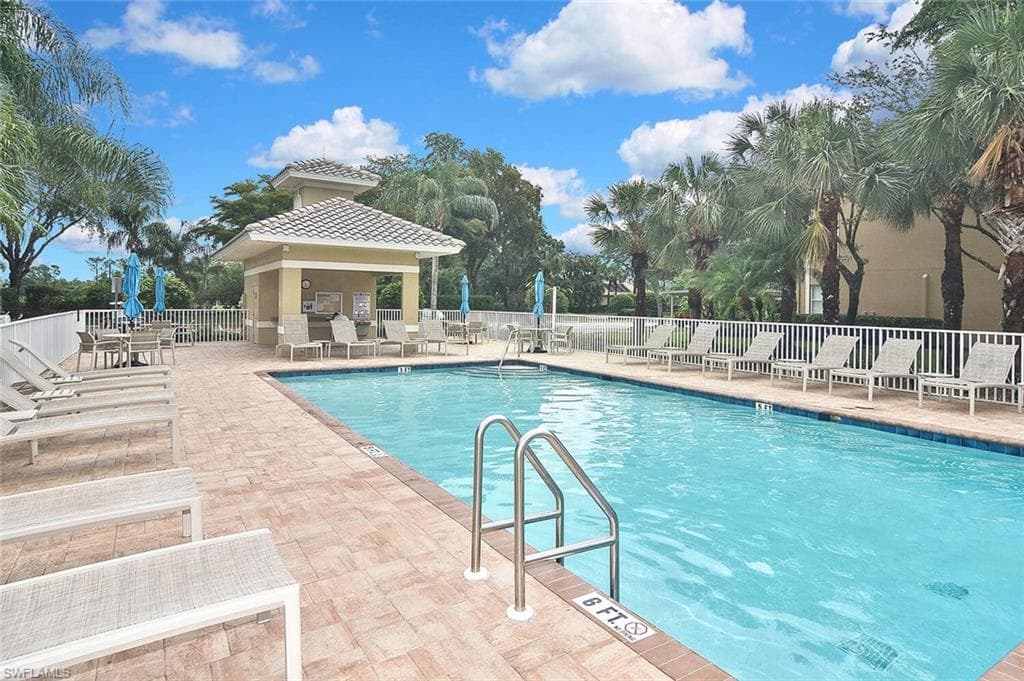 3830 Sawgrass Way 2946, Naples, FL 34112-49