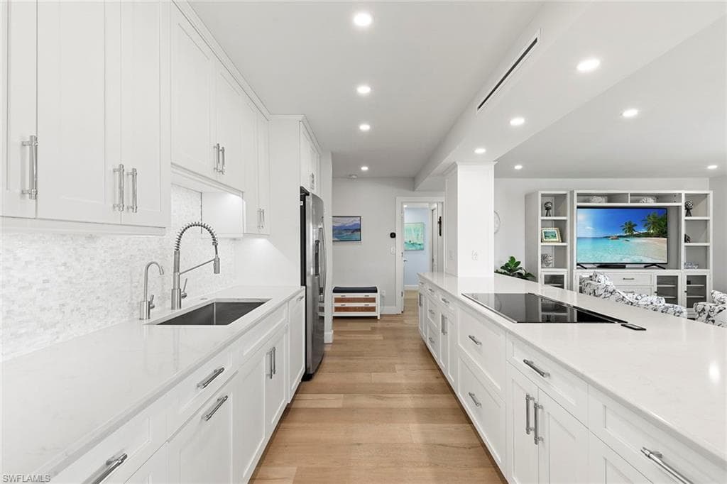 3401 Gulf Shore Blvd N 506, Naples, FL 34103-10