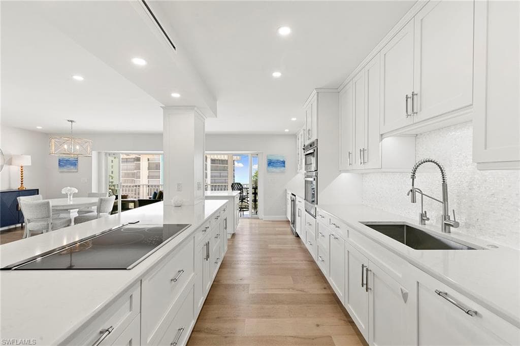 3401 Gulf Shore Blvd N 506, Naples, FL 34103-11