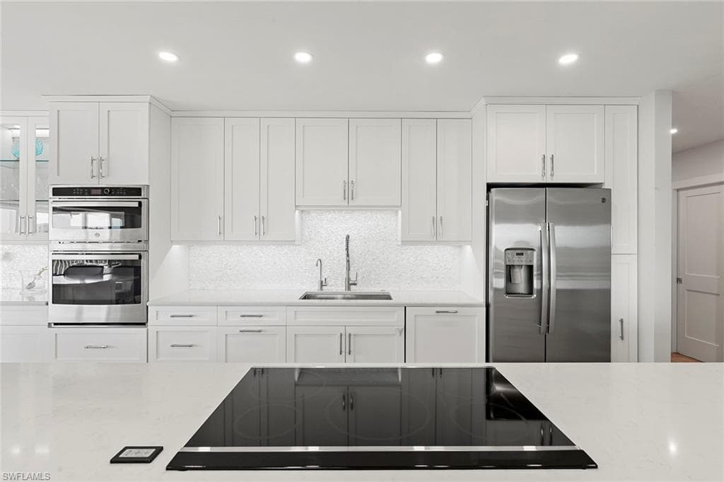 3401 Gulf Shore Blvd N 506, Naples, FL 34103-12