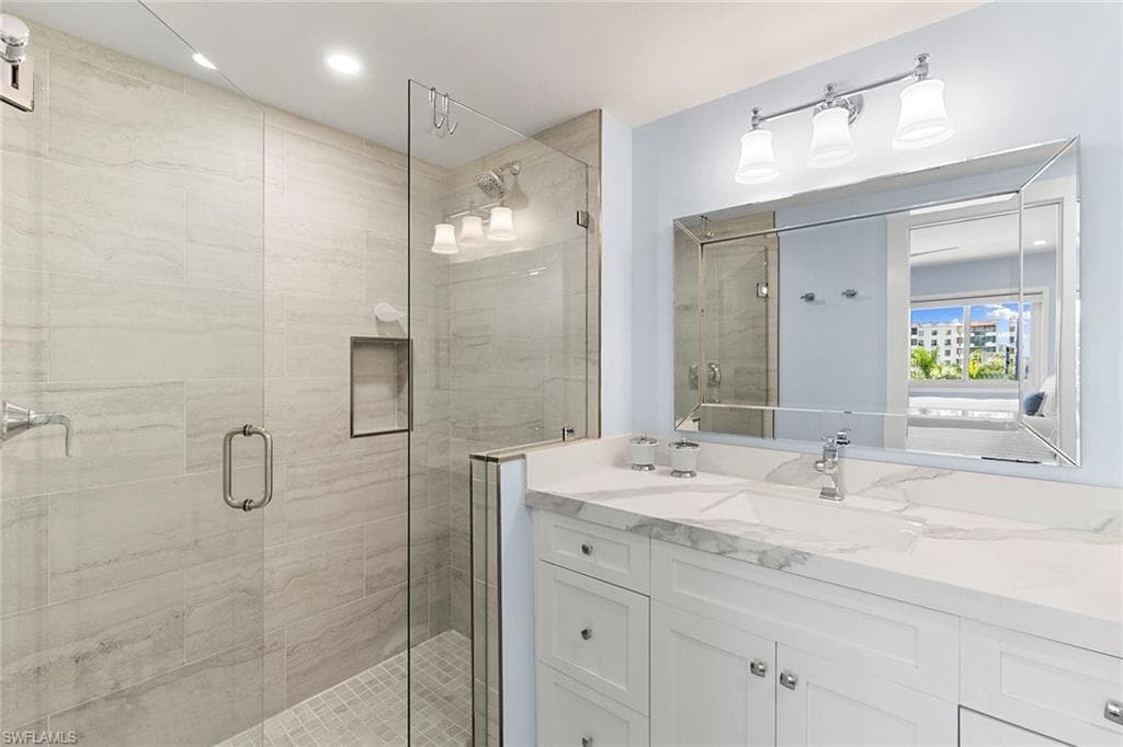 3401 Gulf Shore Blvd N 506, Naples, FL 34103-20