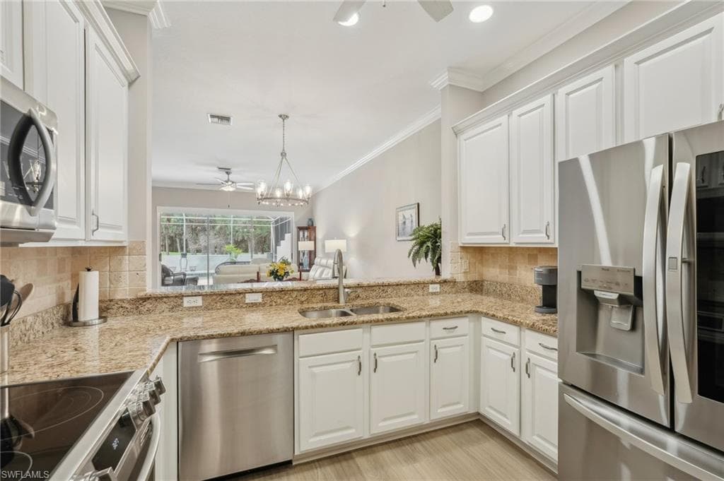 3653 Periwinkle Way, Naples, FL 34114-12