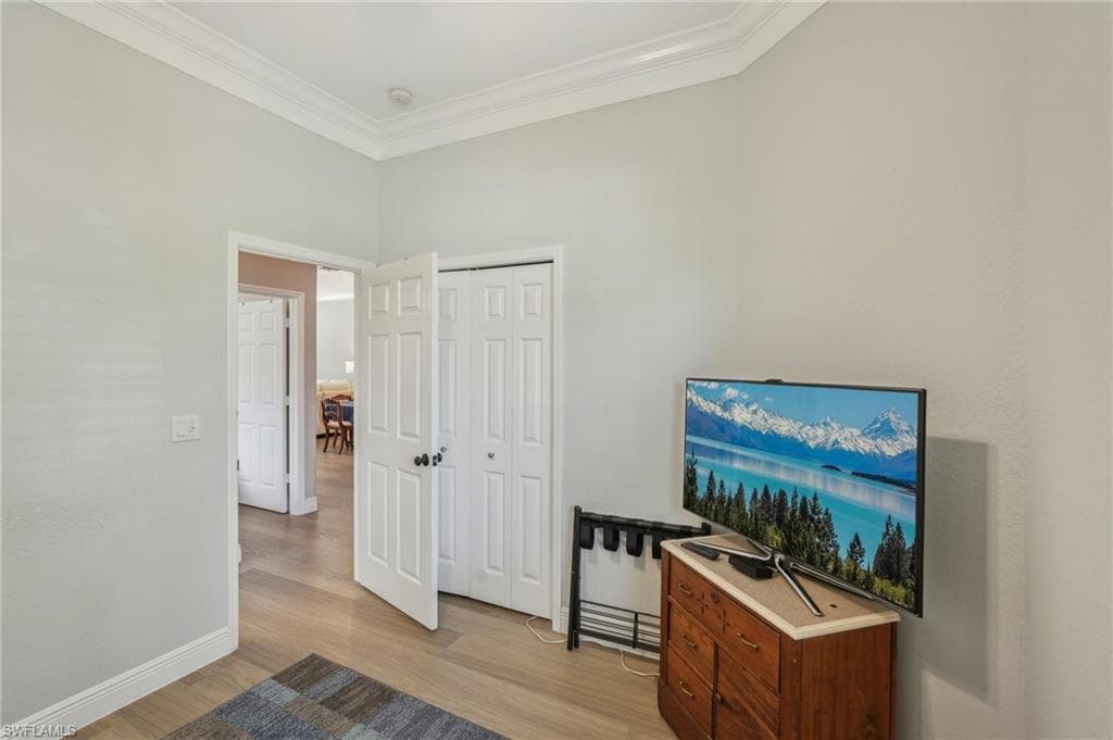 3653 Periwinkle Way, Naples, FL 34114-28