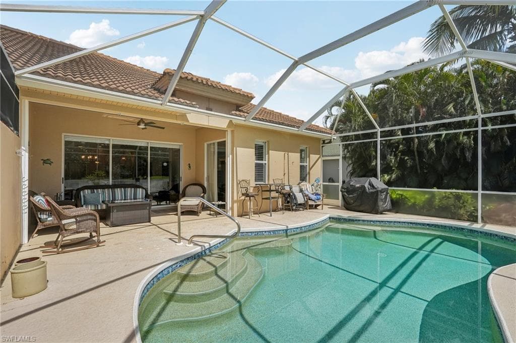 3653 Periwinkle Way, Naples, FL 34114-32