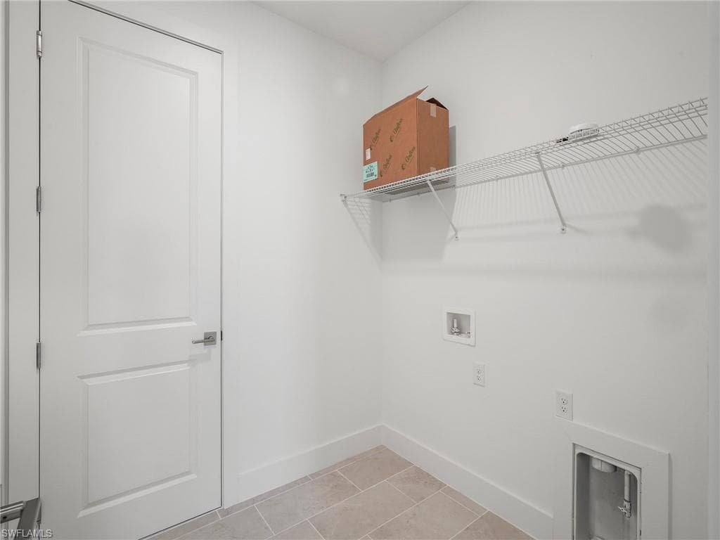 8937 Oceana Way, Naples, FL 34114-22