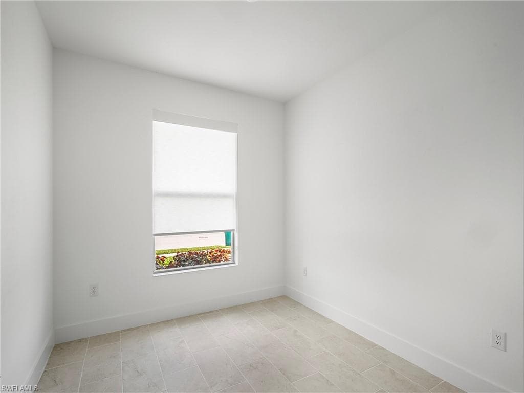 8937 Oceana Way, Naples, FL 34114-24