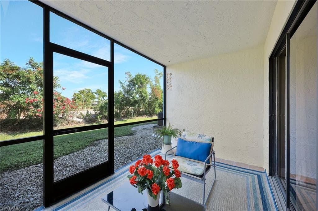 1211 Rosemary Ct Unit C104, Naples, FL 34103-16