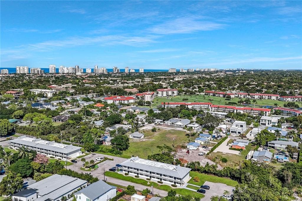 1211 Rosemary Ct Unit C104, Naples, FL 34103-22