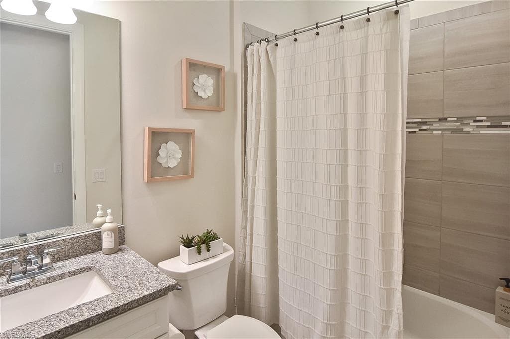 19375 Elston Way, Estero, FL 33928-15