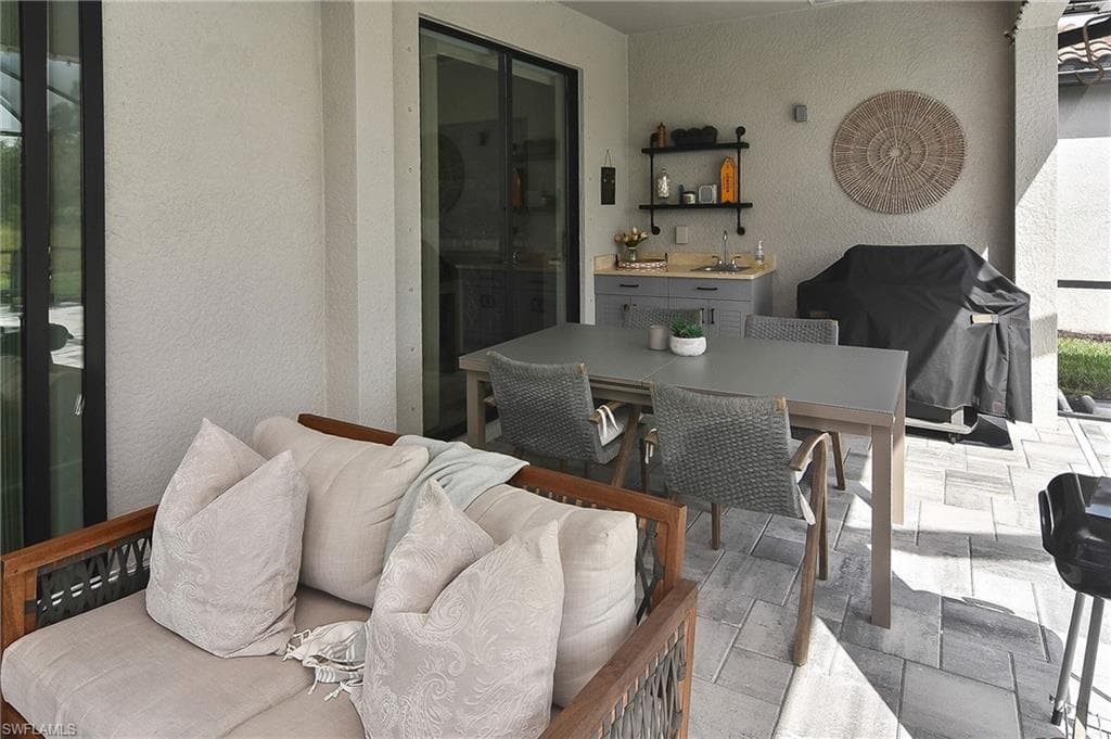 19375 Elston Way, Estero, FL 33928-42