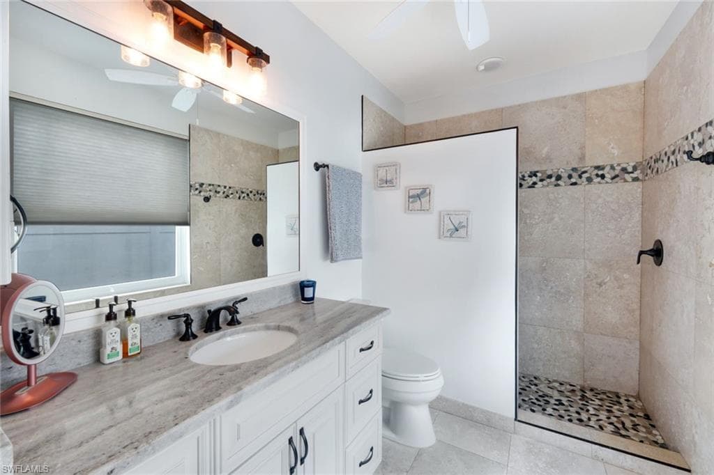 11641 Red Hibiscus Dr, Bonita Springs, FL 34135-19