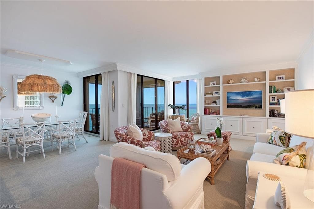 3115 Gulf Shore Blvd N 706s, Naples, FL 34103-2