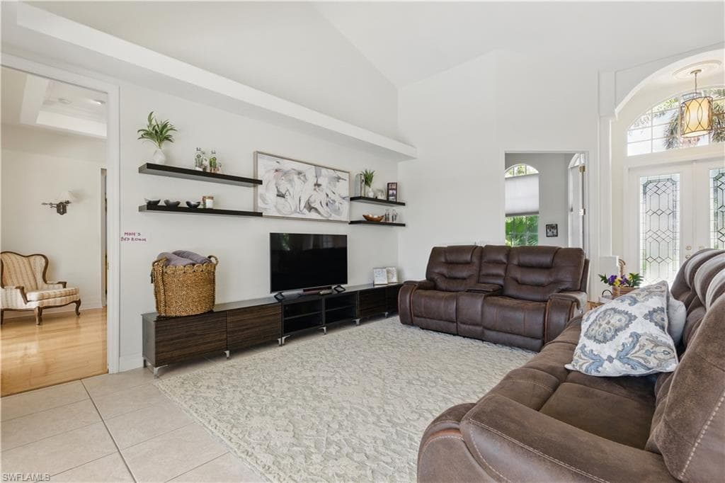 4424 19th Pl, Cape Coral, FL 33914-12