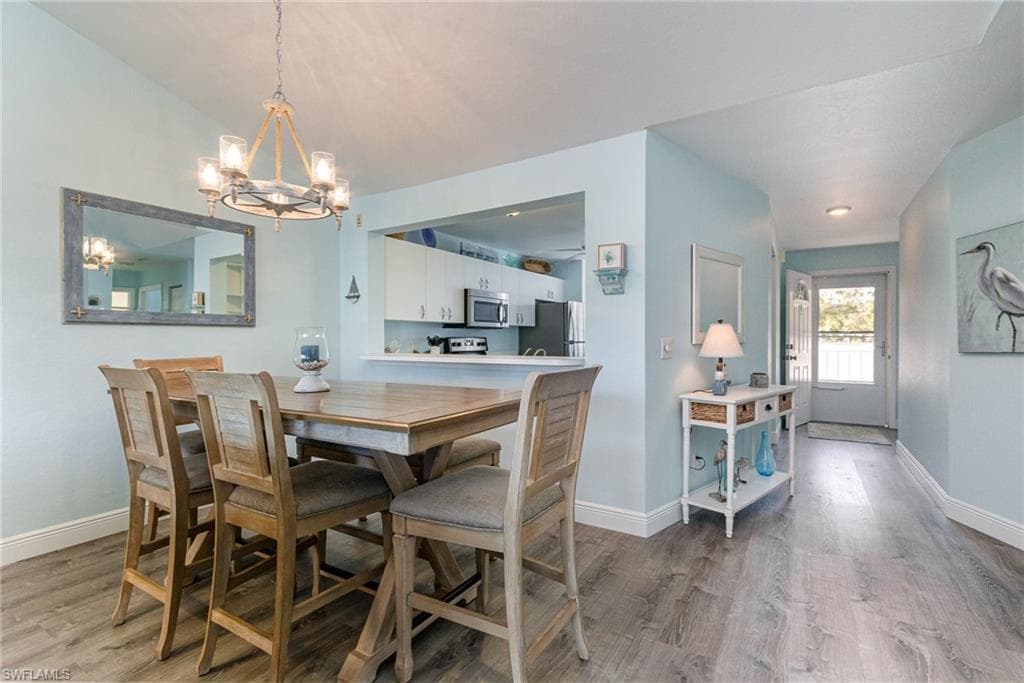 484 Belina Dr 1404, Naples, FL 34104-10