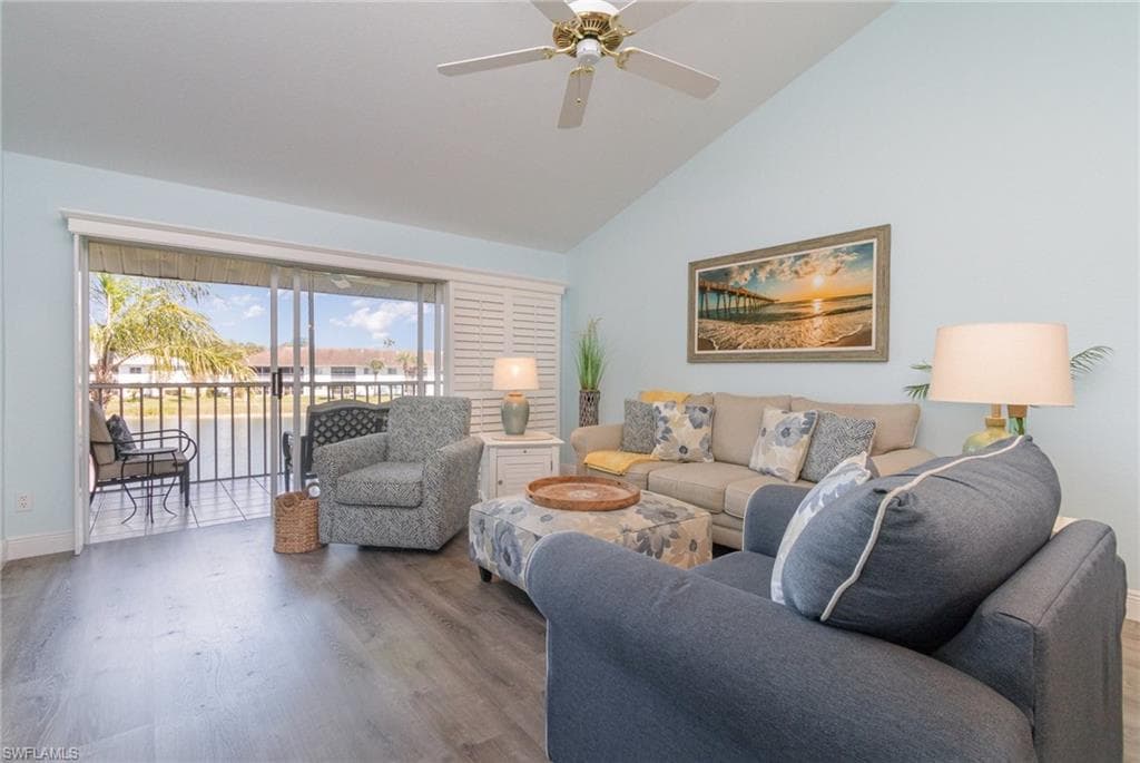 484 Belina Dr 1404, Naples, FL 34104-6