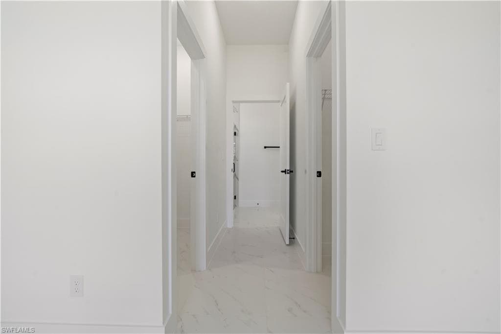 2911 37th St W, Lehigh Acres, FL 33971-21