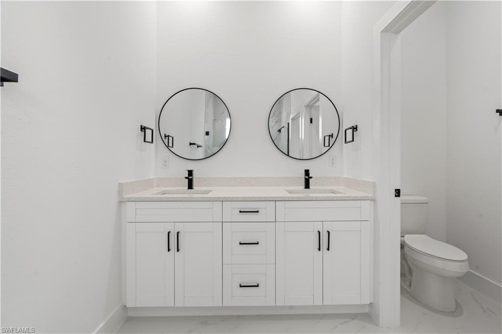 2911 37th St W, Lehigh Acres, FL 33971-24