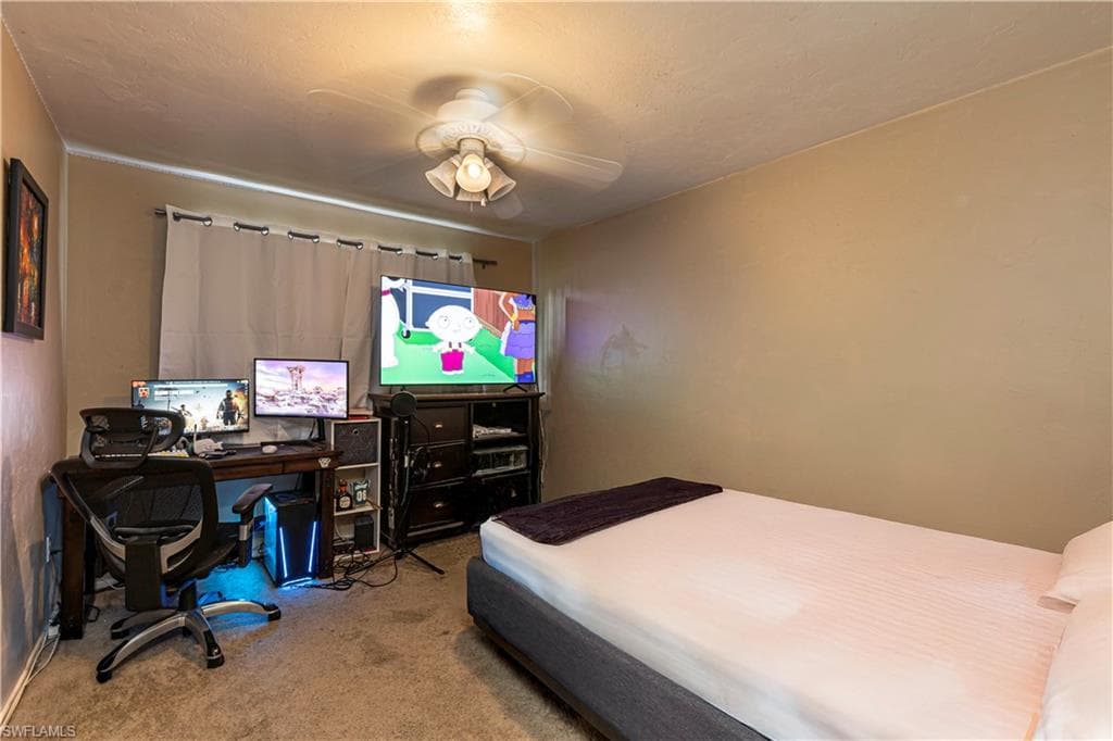 4484 30th Pl SW, Naples, FL 34116-8