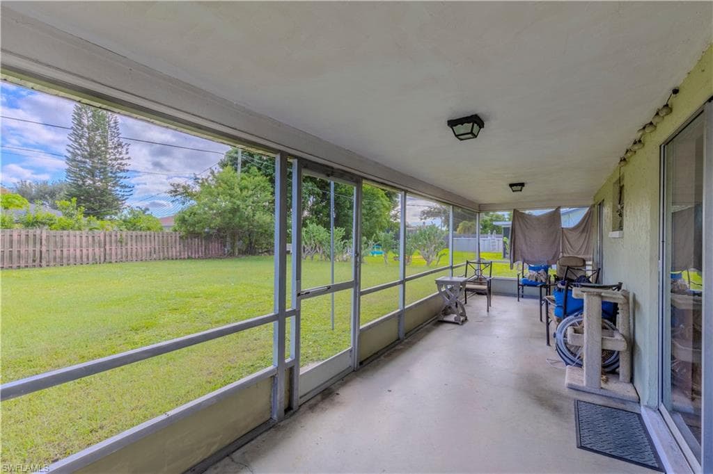 4484 30th Pl SW, Naples, FL 34116-16