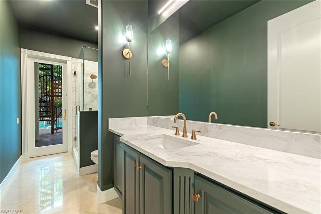 1252 Pocantico Ln, Naples, FL 34110-16