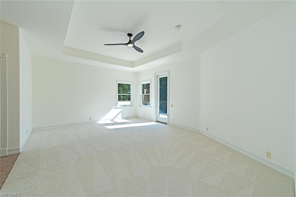 1252 Pocantico Ln, Naples, FL 34110-23