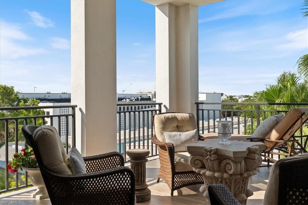 1135 3rd Ave S 409, Other, FL 34102-37