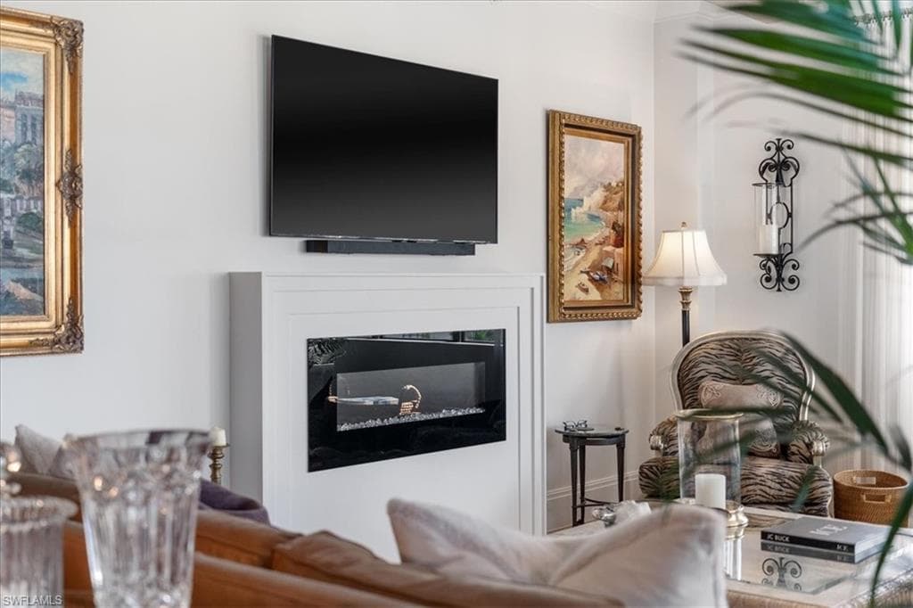 1135 3rd Ave S 409, Other, FL 34102-7