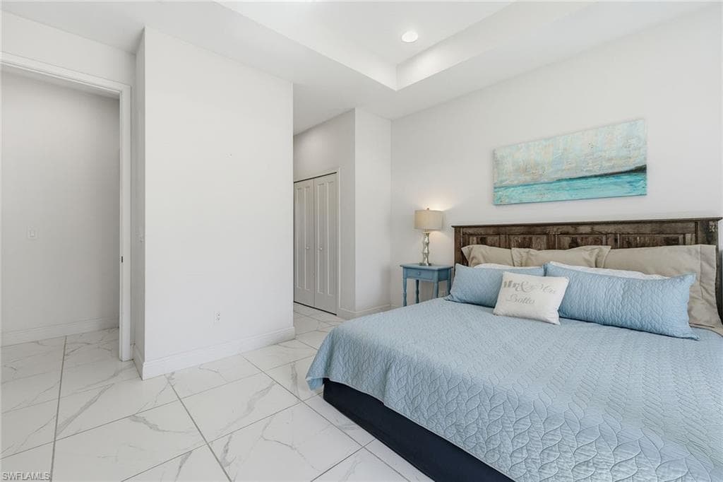 3380 4th Ave NE, Naples, FL 34120-15