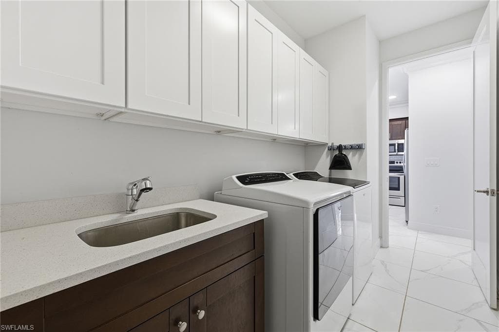 3380 4th Ave NE, Naples, FL 34120-26