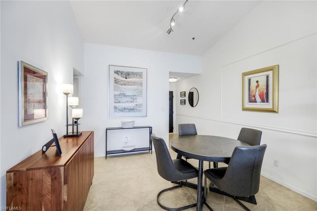 4130 Bayhead Dr 303, Bonita Springs, FL 34134-13