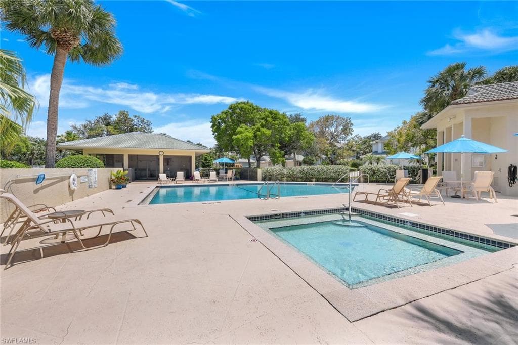 4130 Bayhead Dr 303, Bonita Springs, FL 34134-31