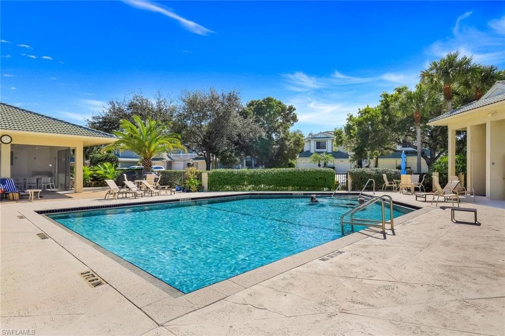 4130 Bayhead Dr 303, Bonita Springs, FL 34134-35