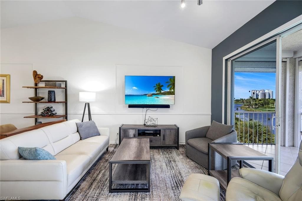 4130 Bayhead Dr 303, Bonita Springs, FL 34134-7