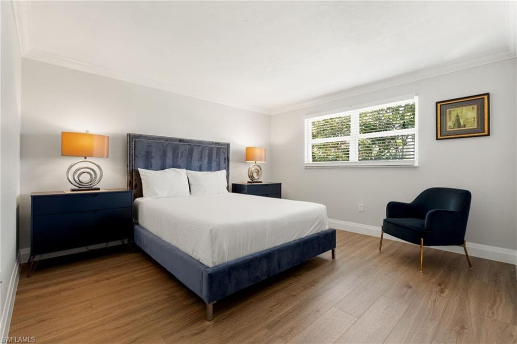 503 Neapolitan Way, Naples, FL 34103-11