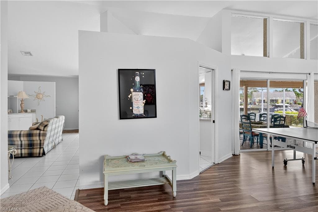 51 Hickory Ct, Marco Island, FL 34145-8